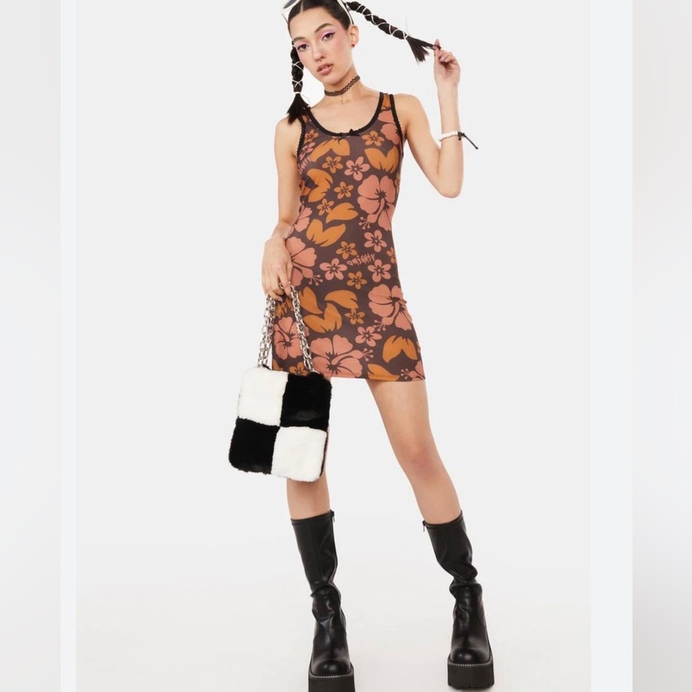 OMIGHTY Mocha Hibiscus Dress